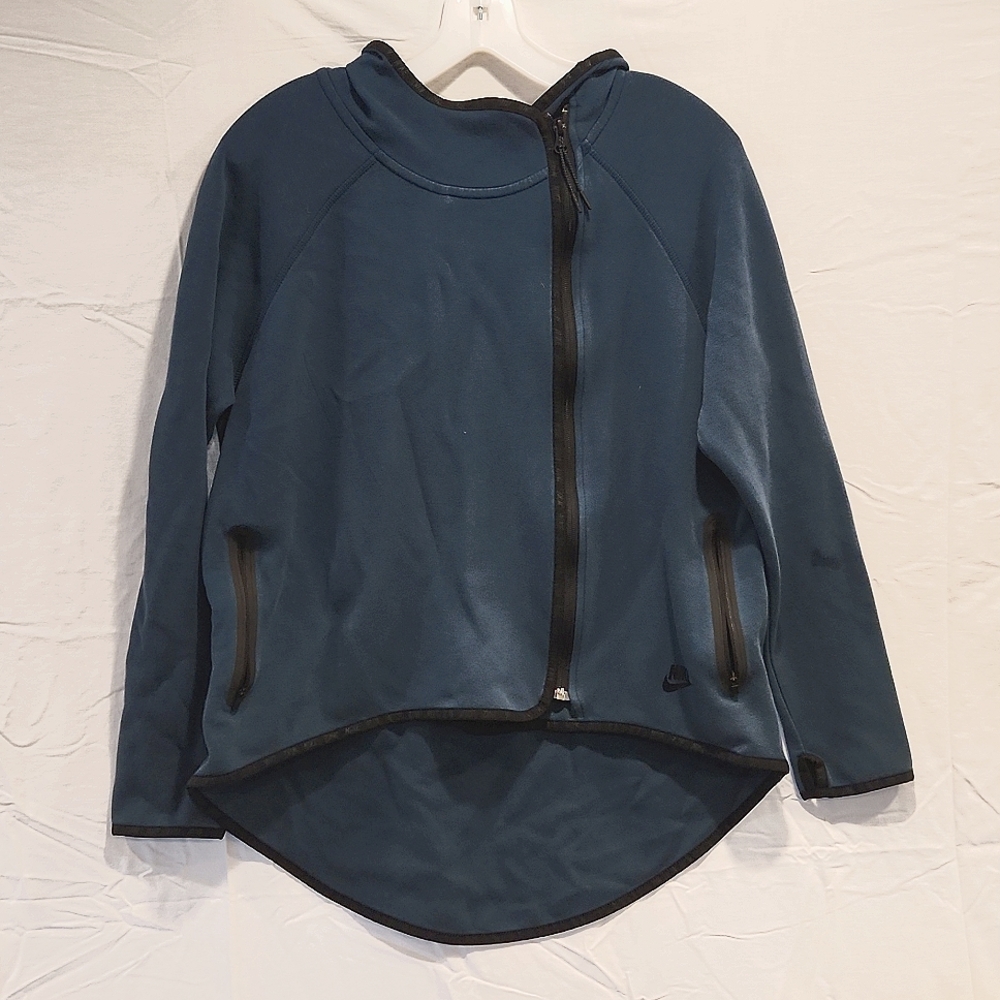 Nike Women's Medium zip-up jacket